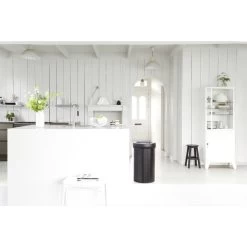 Brabantia Big Bin | 60 L | Mat Sort 17 Brabantia Big Bin | 60 L | Mat Sort -Rengøringsekspert brabantia big bin 60 l mat sort 9