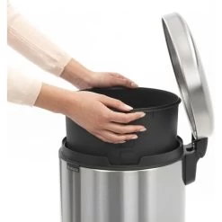 Brabantia NewIcon Pedalspand | 20 L | Hvid -Rengøringsekspert brabantia newicon pedalspand 20 l white 7