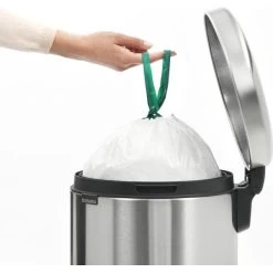 Brabantia NewIcon Pedalspand | 30 L | Mat Stål FPP -Rengøringsekspert brabantia newicon pedalspand 30 l matt steel fpp 6