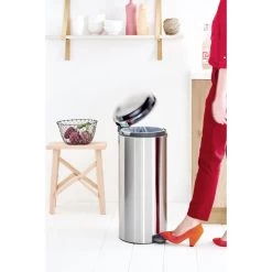 Brabantia NewIcon Pedalspand | 30 L | Mat Stål FPP -Rengøringsekspert brabantia newicon pedalspand 30 l matt steel fpp 8