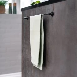 By Magnet Viskestykkeholder | Sort 12 By Magnet Viskestykkeholder | Sort -Rengøringsekspert by magnet viskestykkeholder sort 3