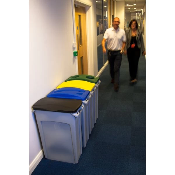 Rubbermaid Slim Jim Låg "Hængsel', Sort 8 Rubbermaid Slim Jim Låg "Hængsel', Sort - Billede 6